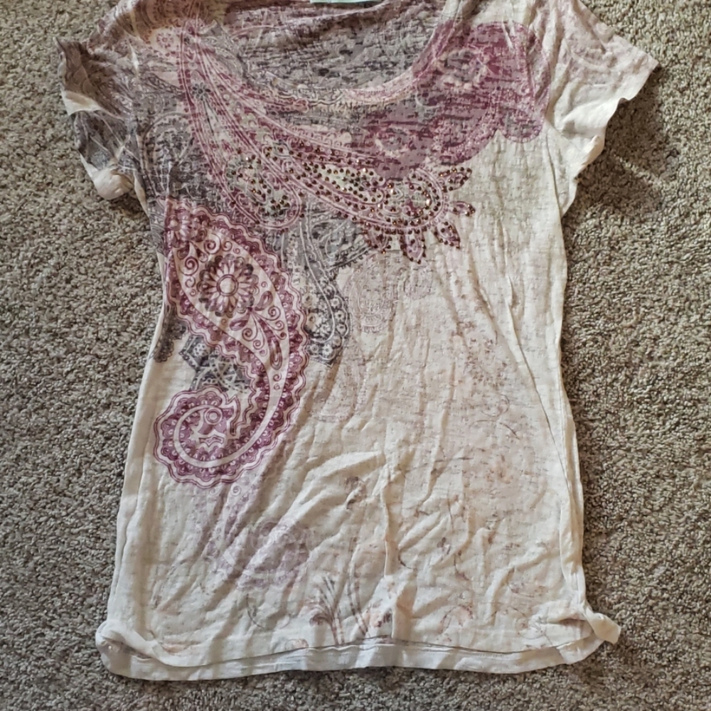 Maurices shirt